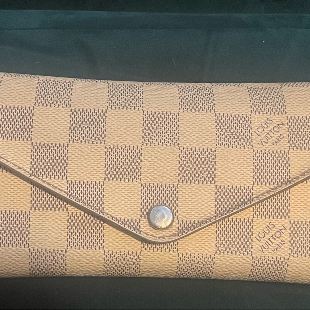 Very pre-loved Louis Vuitton Damier Azur Canvas Josephine Long Wallet.